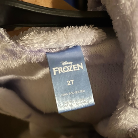 FROZEN robe for toddler - 2T - Picture 3 of 3